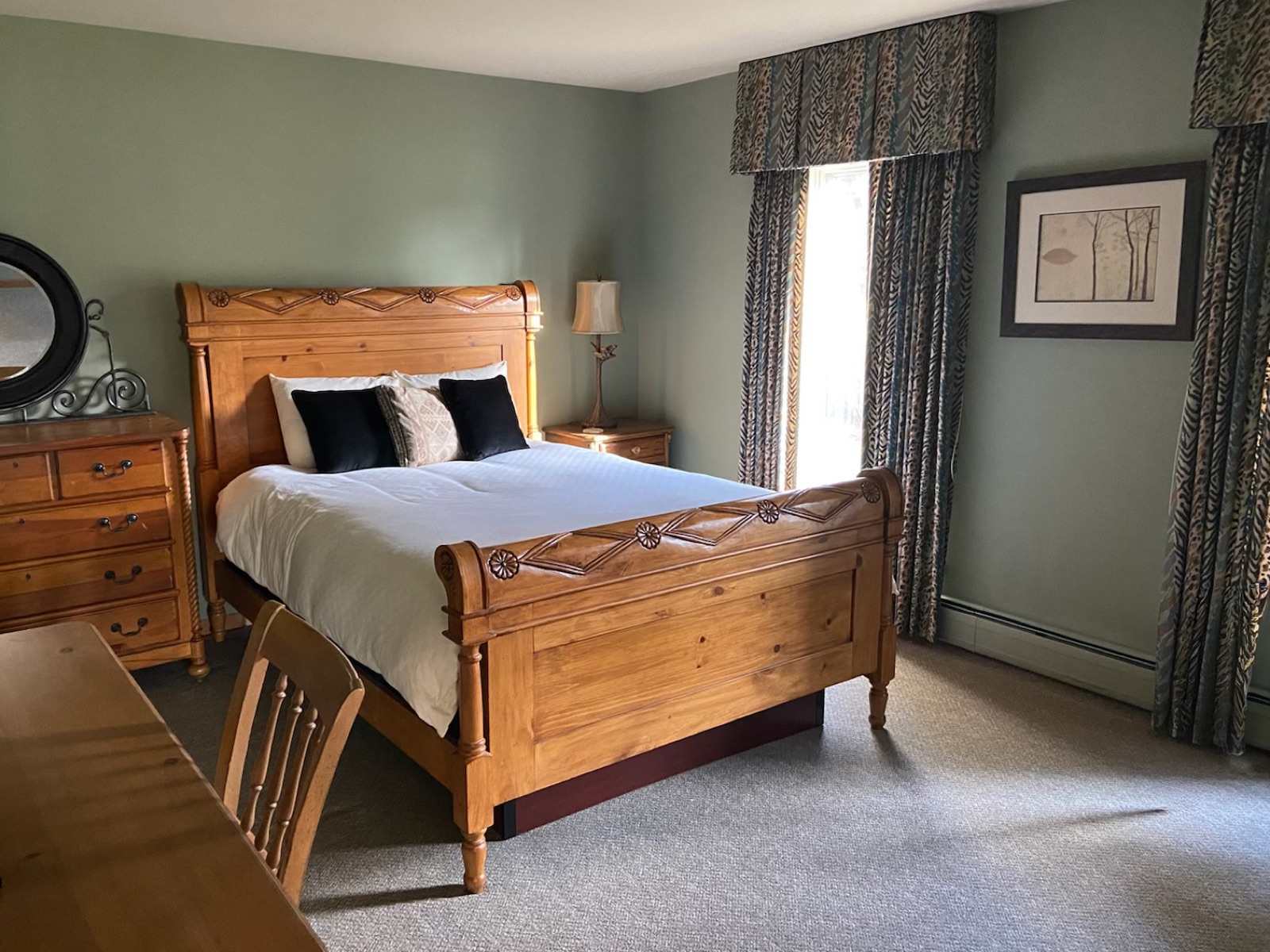 Lodge 2 — Room 102